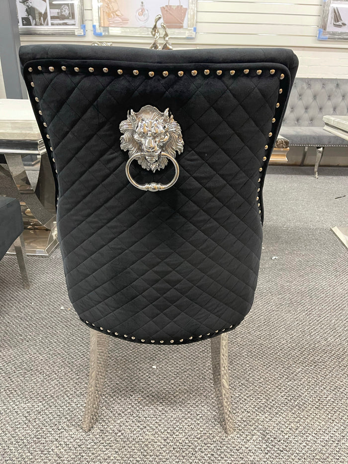 Venice Black Lion Knocker Grey Chair